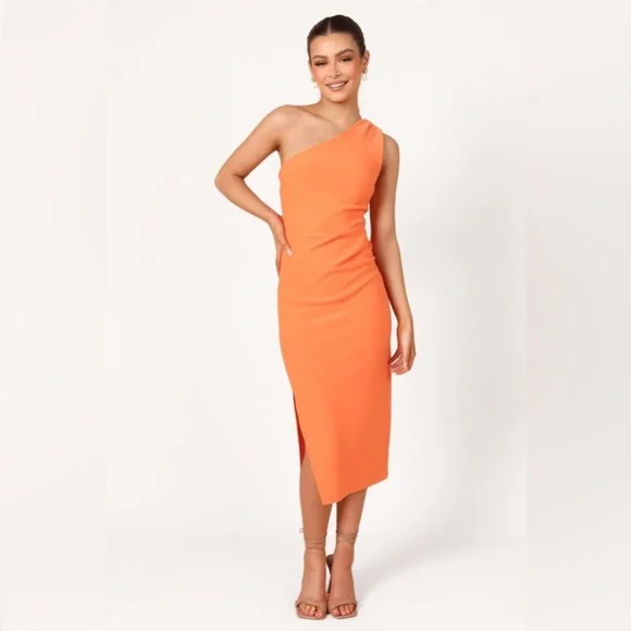 Petal & Pup One Shoulder Occassion Dress - Picture 2 of 15